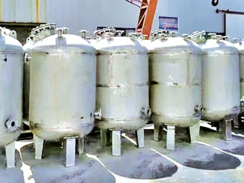 不銹鋼立式儲(chǔ)罐